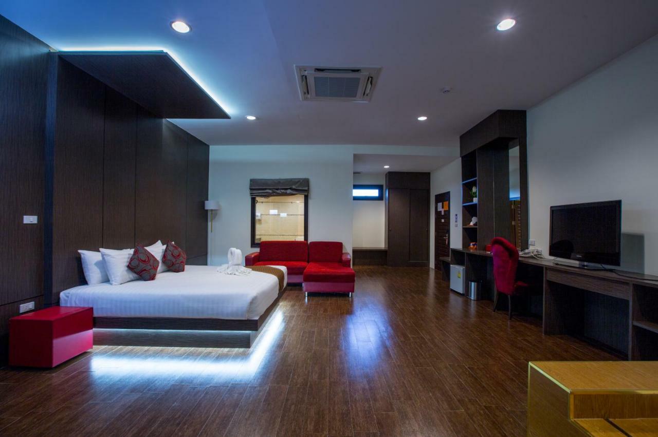 The Rich Hotel Ubonratchathani Ubon Ratchathani Esterno foto