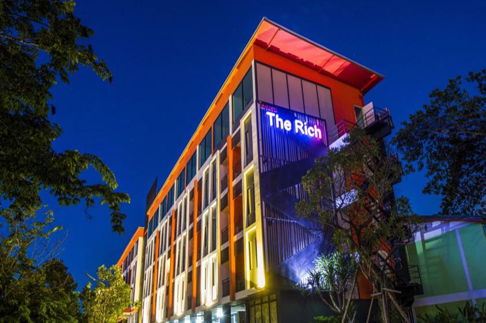 The Rich Hotel Ubonratchathani Ubon Ratchathani Esterno foto